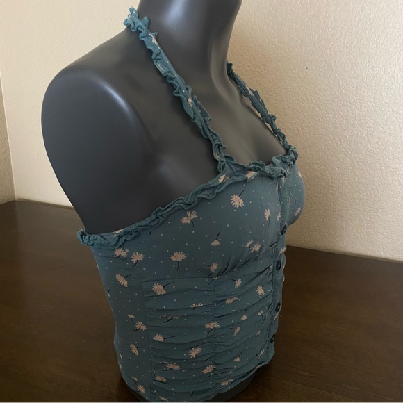 GREEN HALTER TOP - Picture 7 of 10